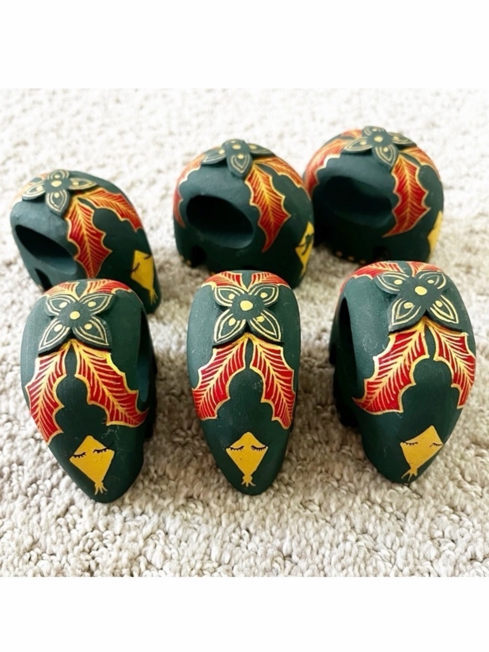 Green Elephant Wooden Napkin Rings Hand Painted Red Gold Holly Christmas 6x READ